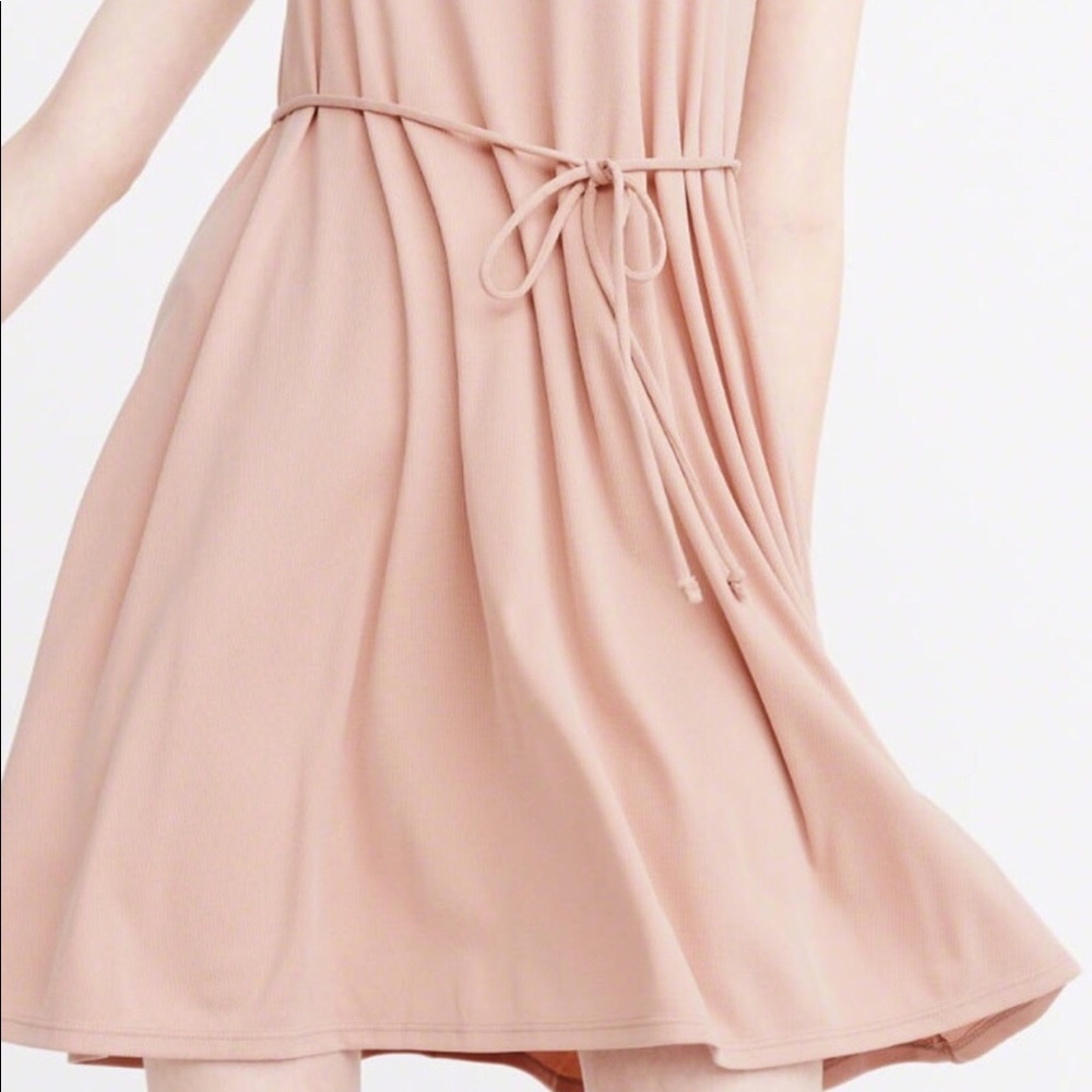 Tie Waist Dress - Picture 5 of 6